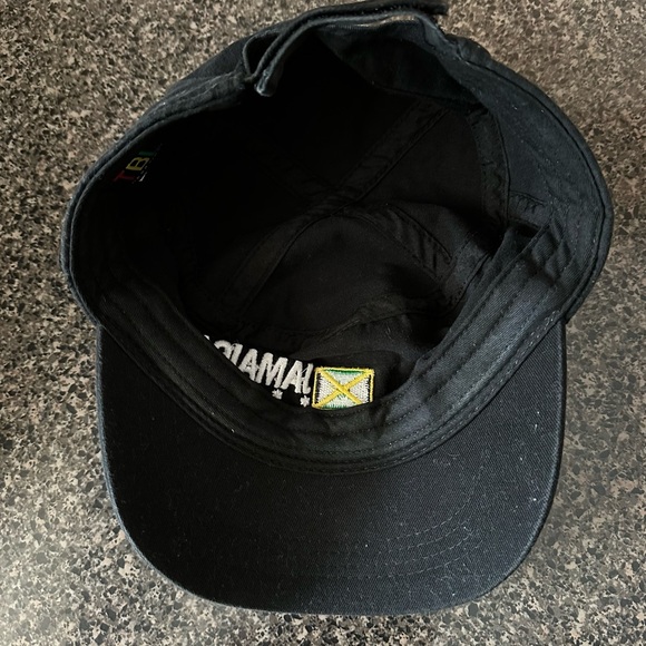 Black Jamaica Embroidered Cap - Picture 5 of 6